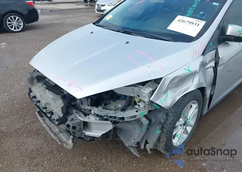 2015 Ford Focus Se из США, поврежденный, VIN 1FADP3K28FL328728